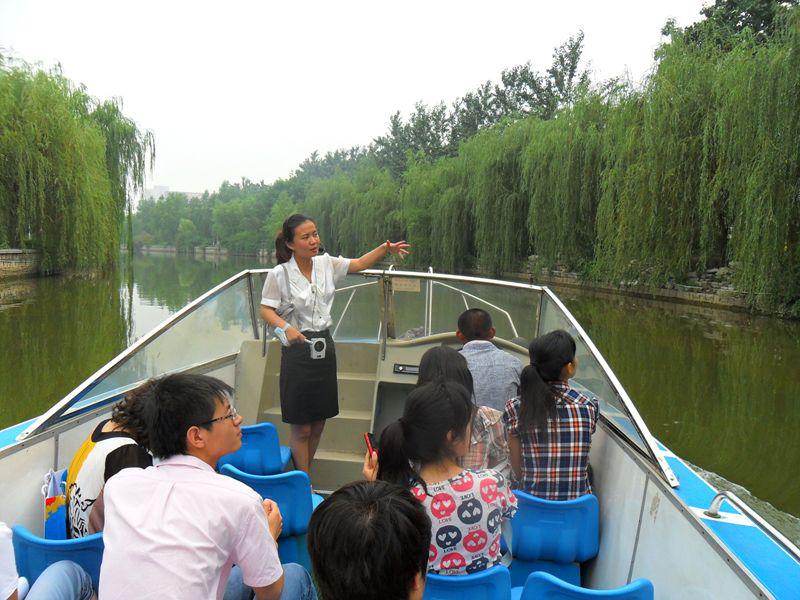 �����������٣����γɼ������׸߷�Ⱥ��