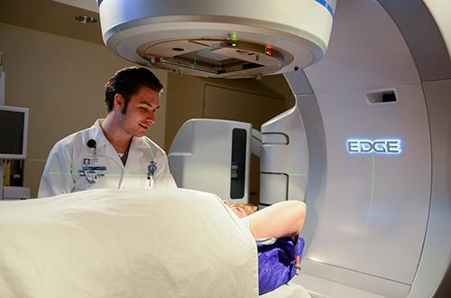 治疗癌症神器大阅兵:质子刀、重离子刀、速锋刀