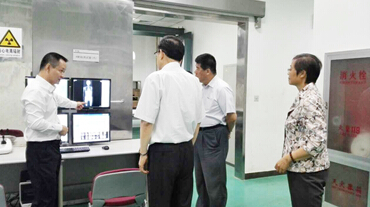 卫计委副主任、医改办主任孙志刚一行到公司考察