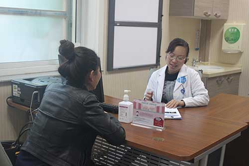 关爱女性健康,名医主刀与公益同行