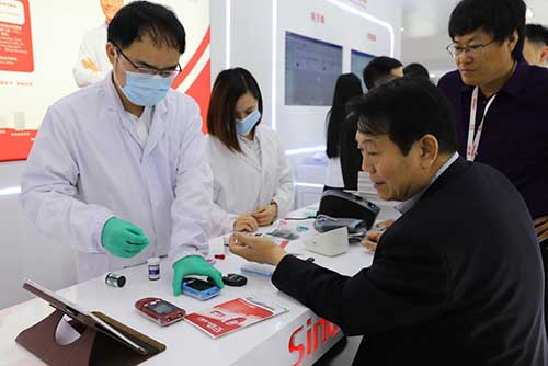 三诺“分钟诊所”—开启慢病管理新纪元