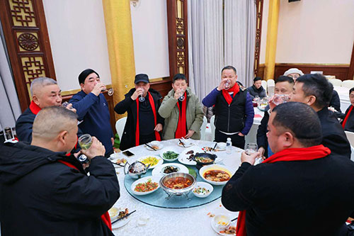 ̫����ҩʳͬԴ��Ʒ��������ս�ѽ�����ҵ2026�´��Űݻ�Բ����Ļ